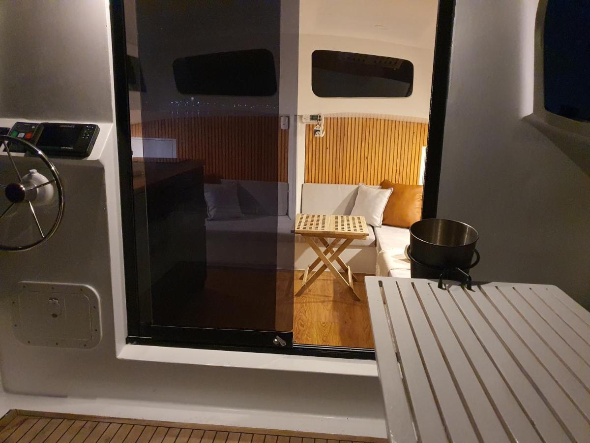 Barco Casa Catamarã SleepandBoat Hotel FAO Exterior foto
