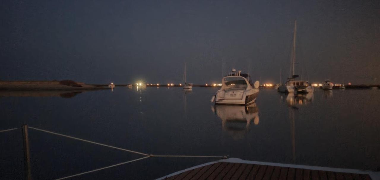 Barco Casa Catamarã SleepandBoat Hotel FAO Exterior foto