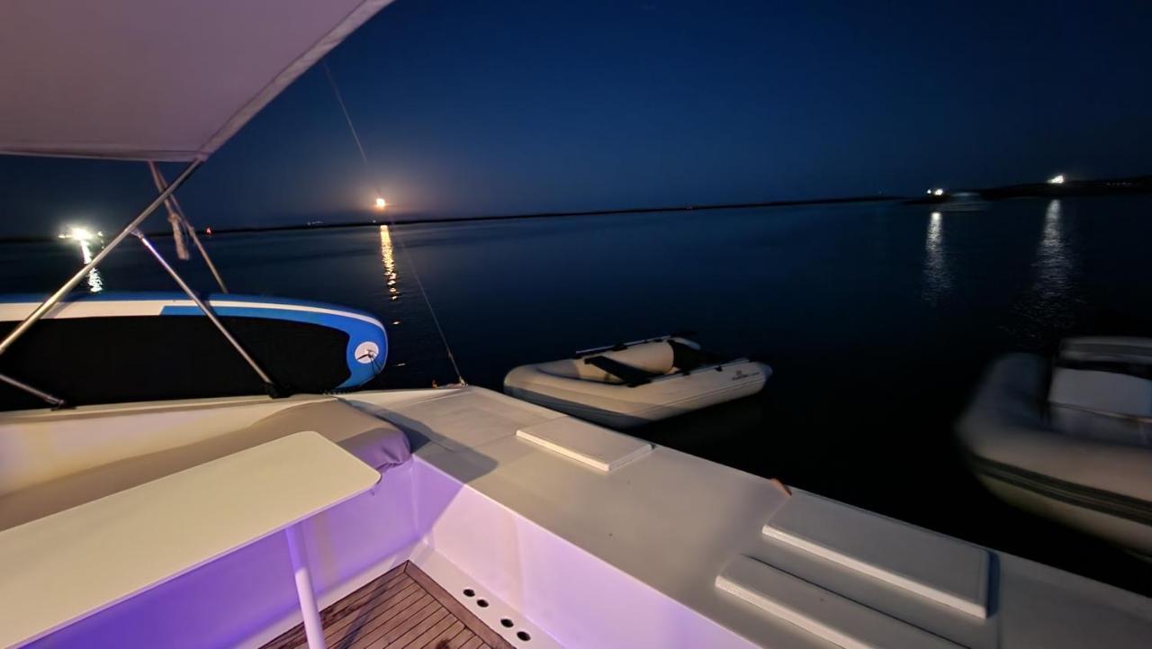 Barco Casa Catamarã SleepandBoat Hotel FAO Exterior foto
